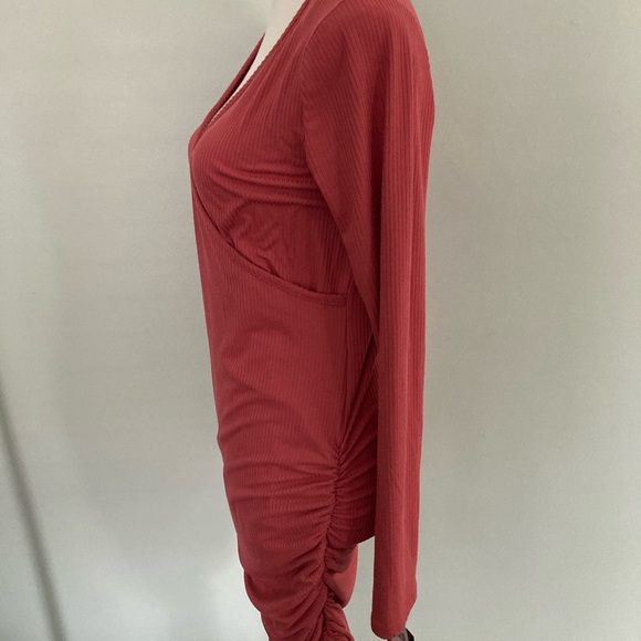 Due Time Maternity Coral Red Long Sleeve Ribbed Wrap Dress Medium - Picture 2 of 7